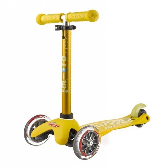 mini-micro-deluxe-scooter-yellow-d